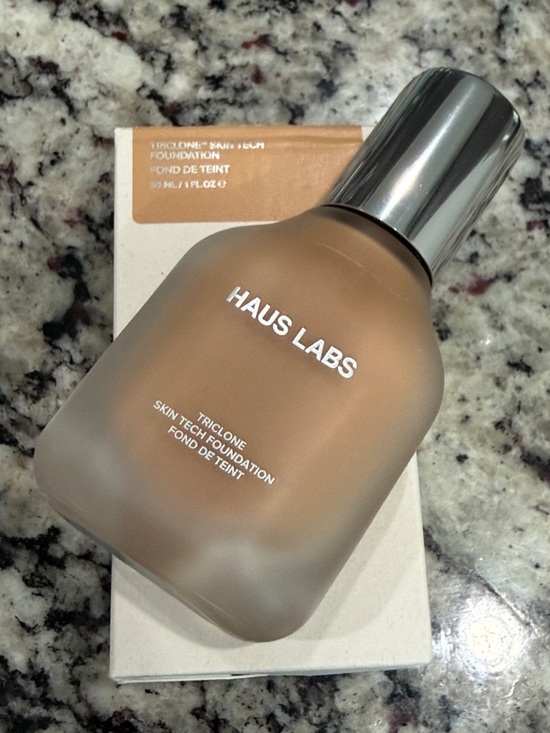Haus Labs By Lady Gaga Other - Haus Labs By Lady Gaga Triclone Skin Tech Foundation - Warm Tan